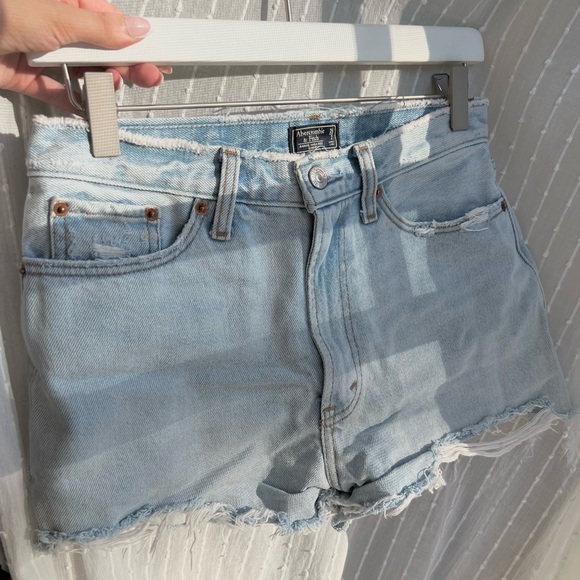 Abercrombie Denim Shorts - Picture 1 of 4